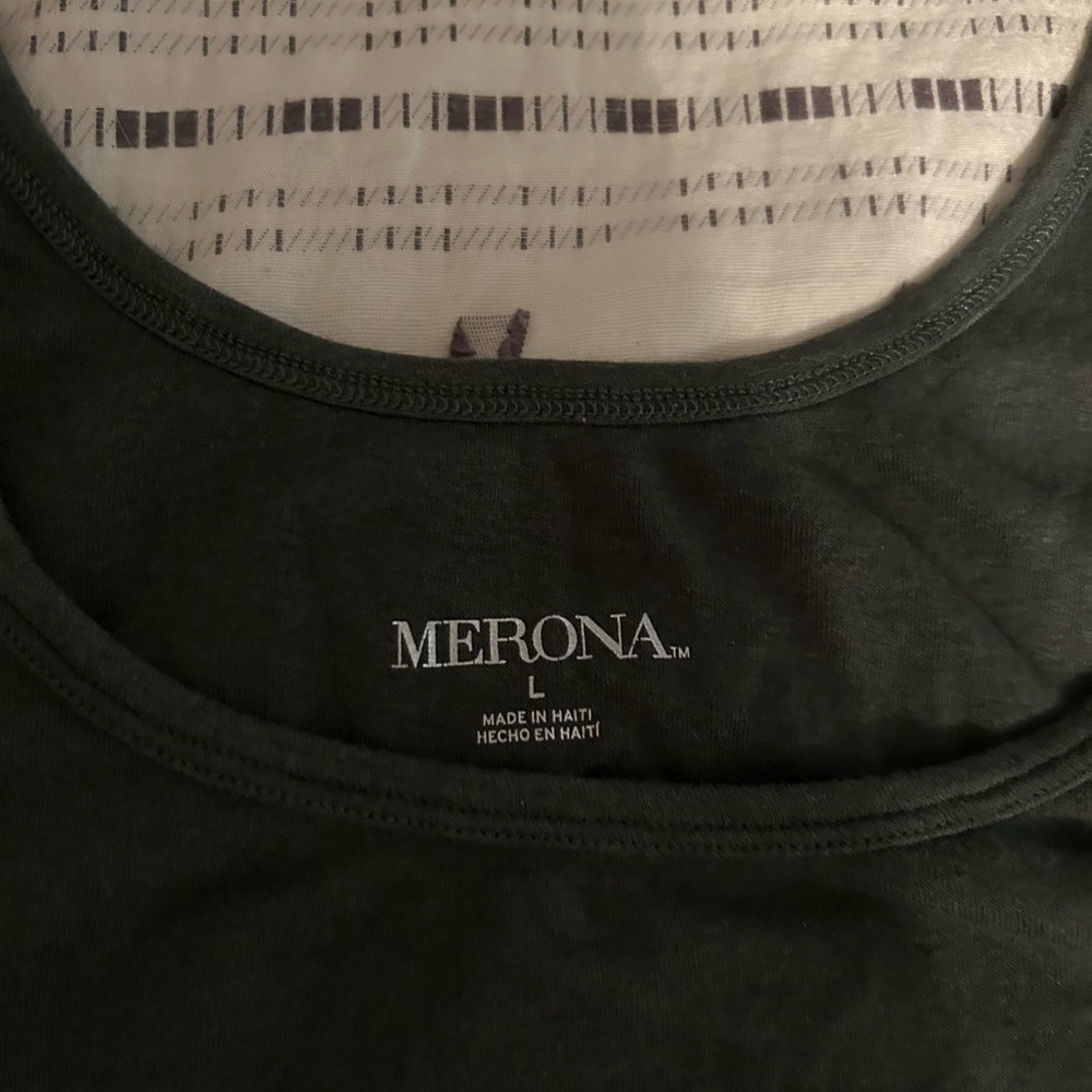 Merona Tank - Picture 2 of 2